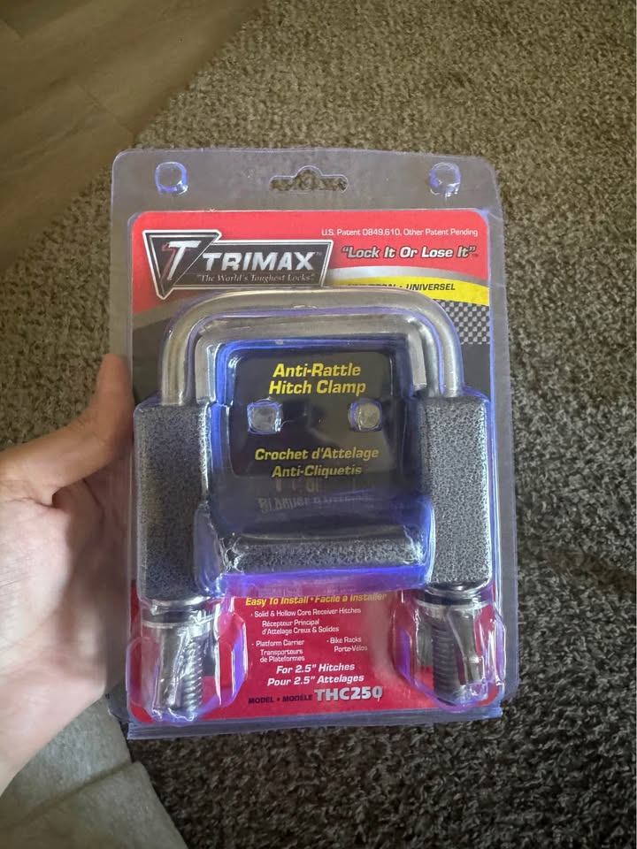 Trimax THC250 Universal Hollow & Solid Core Anti-Rattle Clamp for 2.5" Hitch