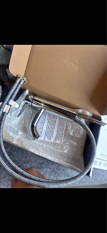 Glacier Bay Ryden Bathroom Faucet Chrome Single-Handle Single-Hole