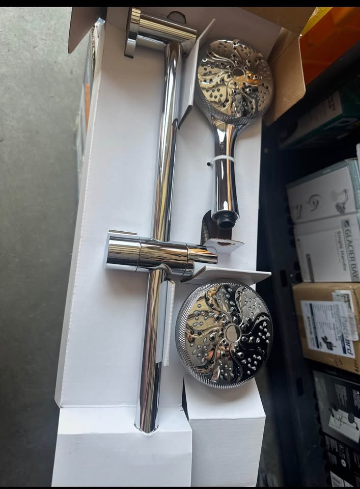 Glacier Bay Dual Shower Head Wall Bar 6-Spray 1.8 GPM Chrome 4.5”