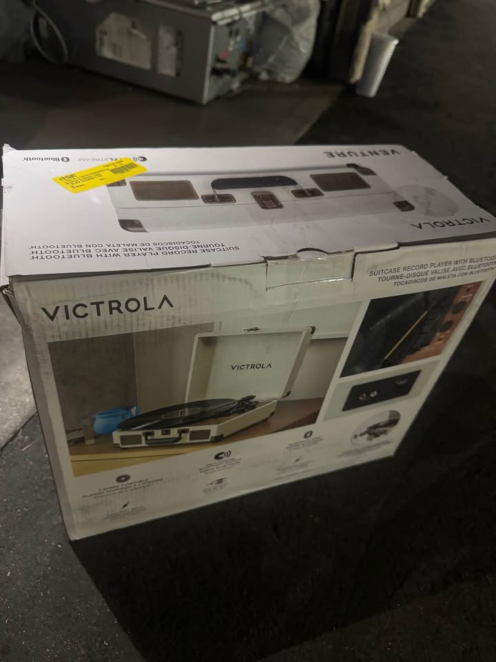 Victrola Venture Bluetooth Suitcase Record Player – Oak, 3-Speed