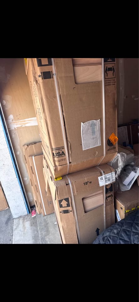 Hampton Bay 18” 3-Drawer Base Kitchen Cabinet