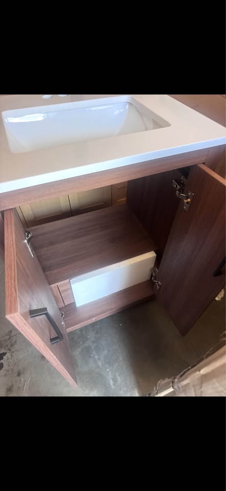 Glacier Bay Huckleberry 24” Spiced Walnut Bathroom Vanity w/ White Stone Top