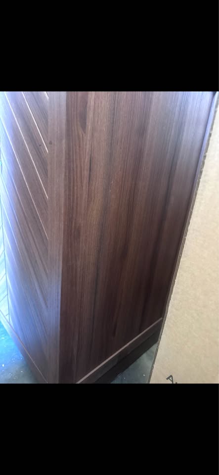 Glacier Bay Huckleberry 24” Spiced Walnut Bathroom Vanity w/ White Stone Top