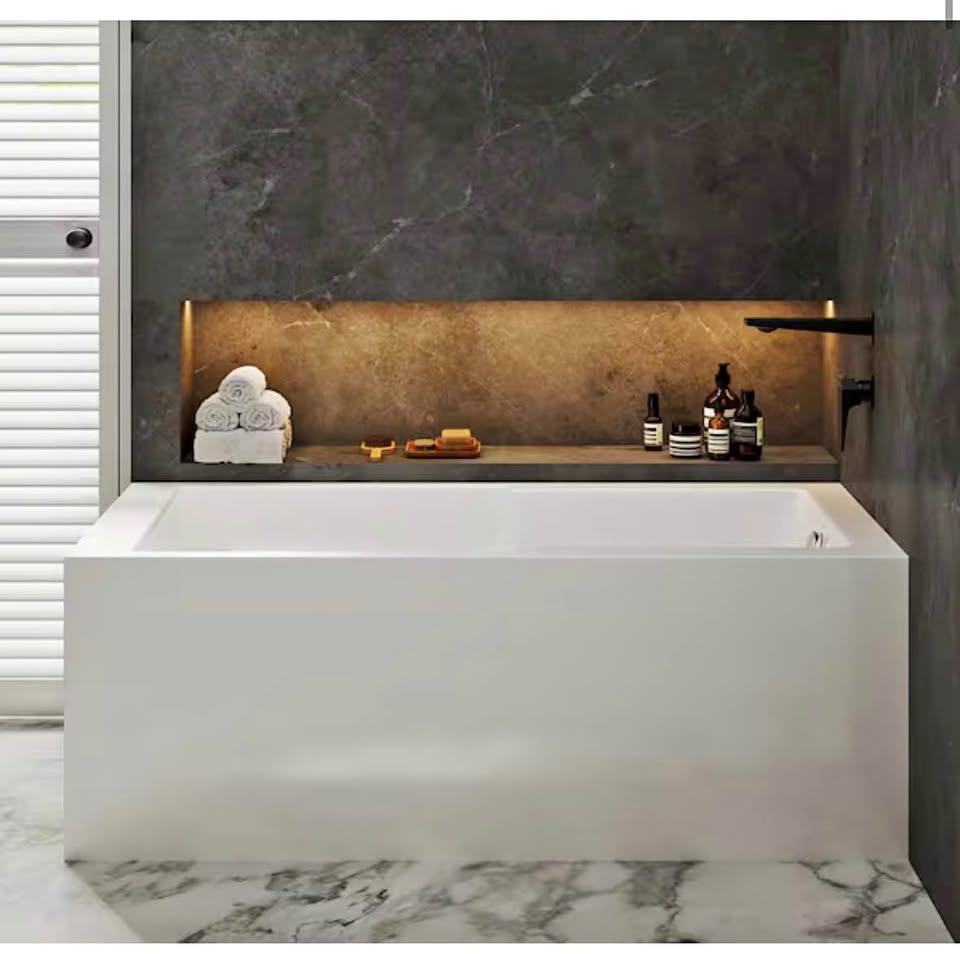 Swiss Madison Claire 60” Right-Hand Drain Acrylic Alcove Bathtub White