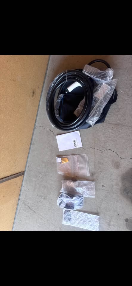 VEVOR Level 2 EV Charger 40A 240V, 25ft Cable