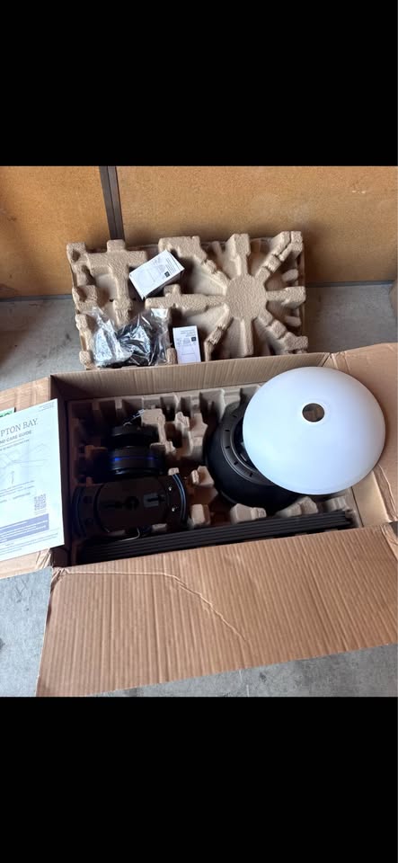 Hampton Bay Melrose 52” LED Ceiling Fan