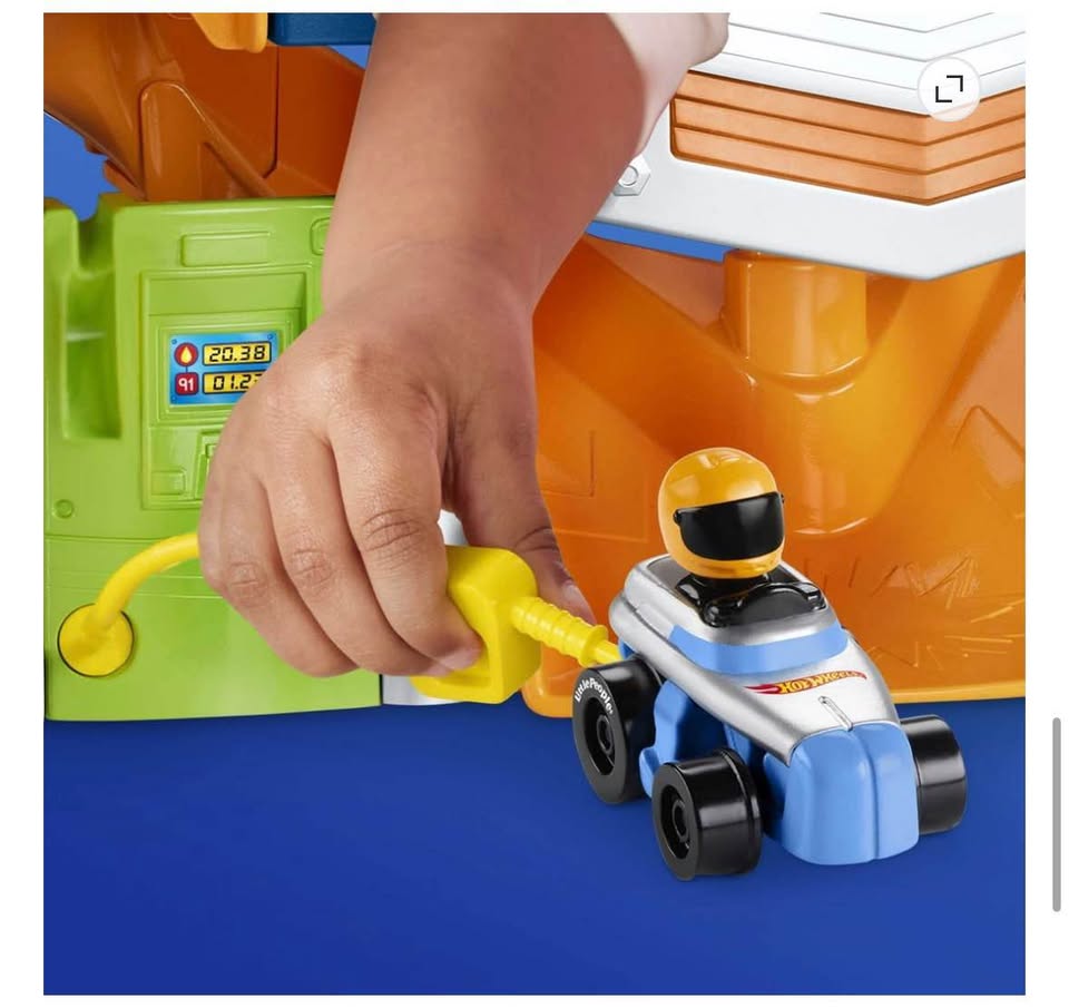 Fisher-Price Little People Hot Wheels Race Track
