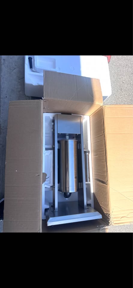 VEVOR 11 lb Vertical Sausage Stuffer, Dual-Speed, Stainless Steel, 5 Tubes