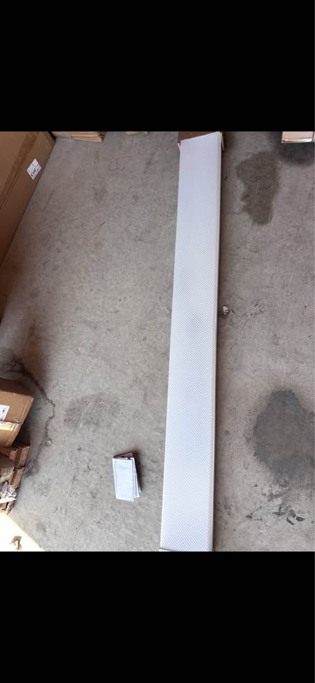Metalux 4ft LED Wrap Light 4000 Lumens Cool White