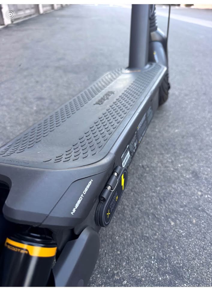 Segway Ninebot Max G2 Scooter - 43 Mile Range