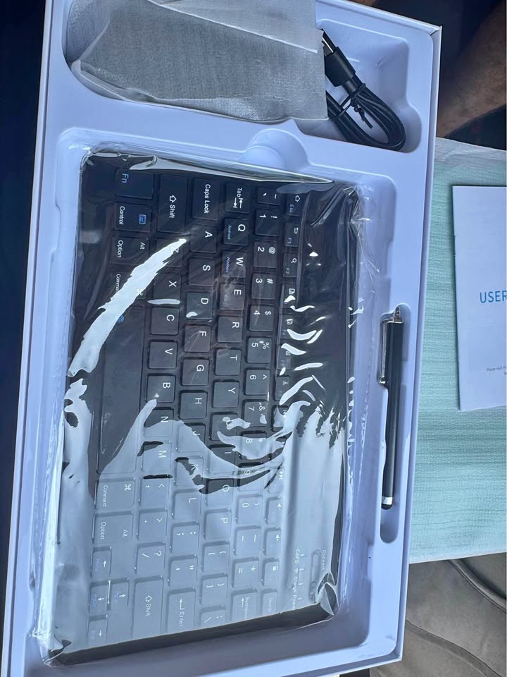 Wireless Bluetooth Keyboard, Mouse & Stylus Pen Set (Case Not Included)