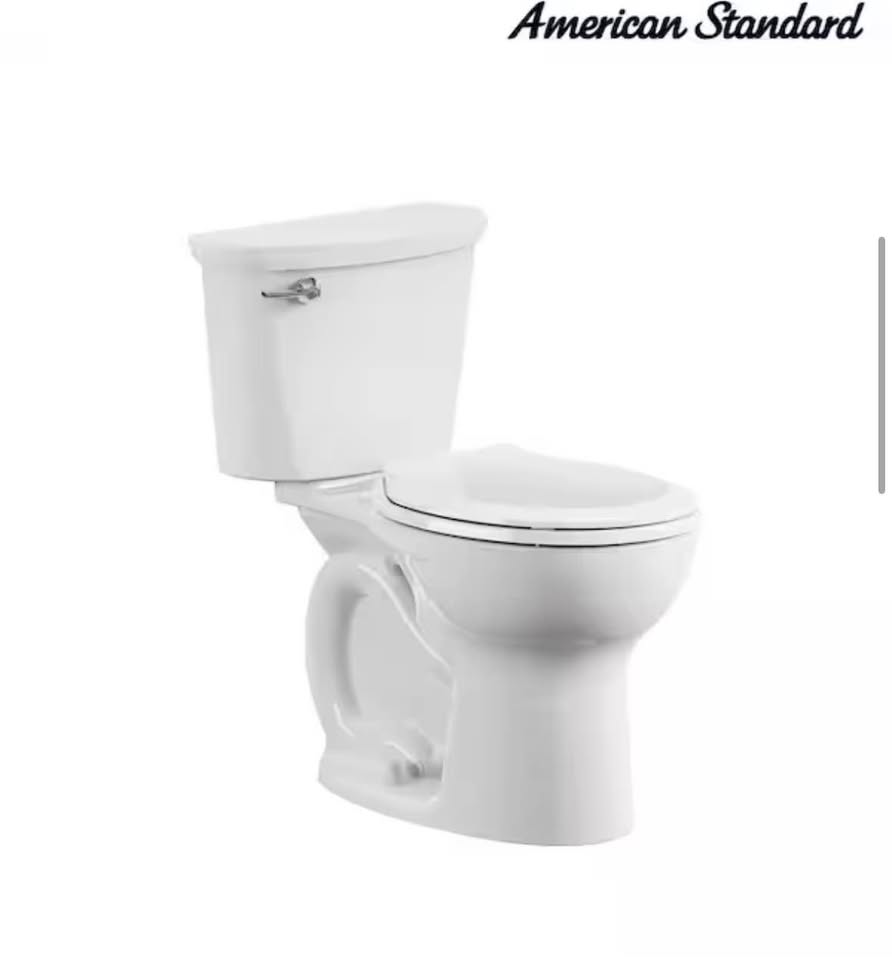 American Standard Cadet Round Toilet 1.28 GPF w/ Slow Close Seat – White
