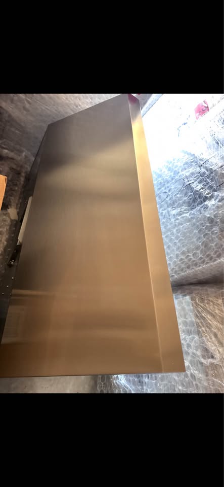 Thermador Masterpiece 36” Stainless Steel Wall Mount Range Hood