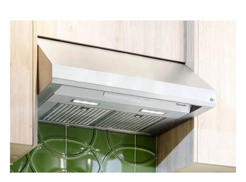 Thermador Masterpiece 36” Stainless Steel Wall Mount Range Hood