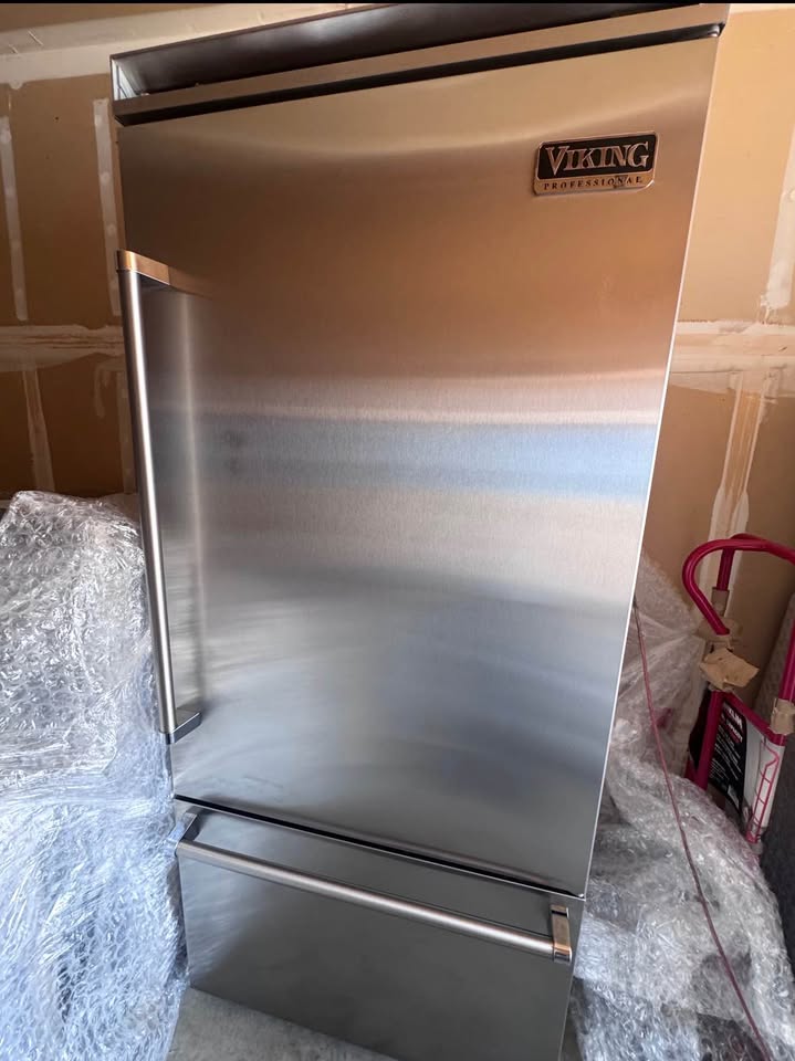 Viking 36” Built-In Bottom-Freezer Refrigerator, Stainless Steel