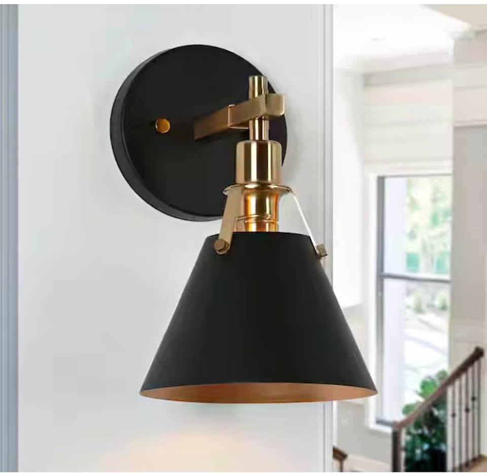 LNC 1-Light Black Wall Sconce Vintage Brass 6”