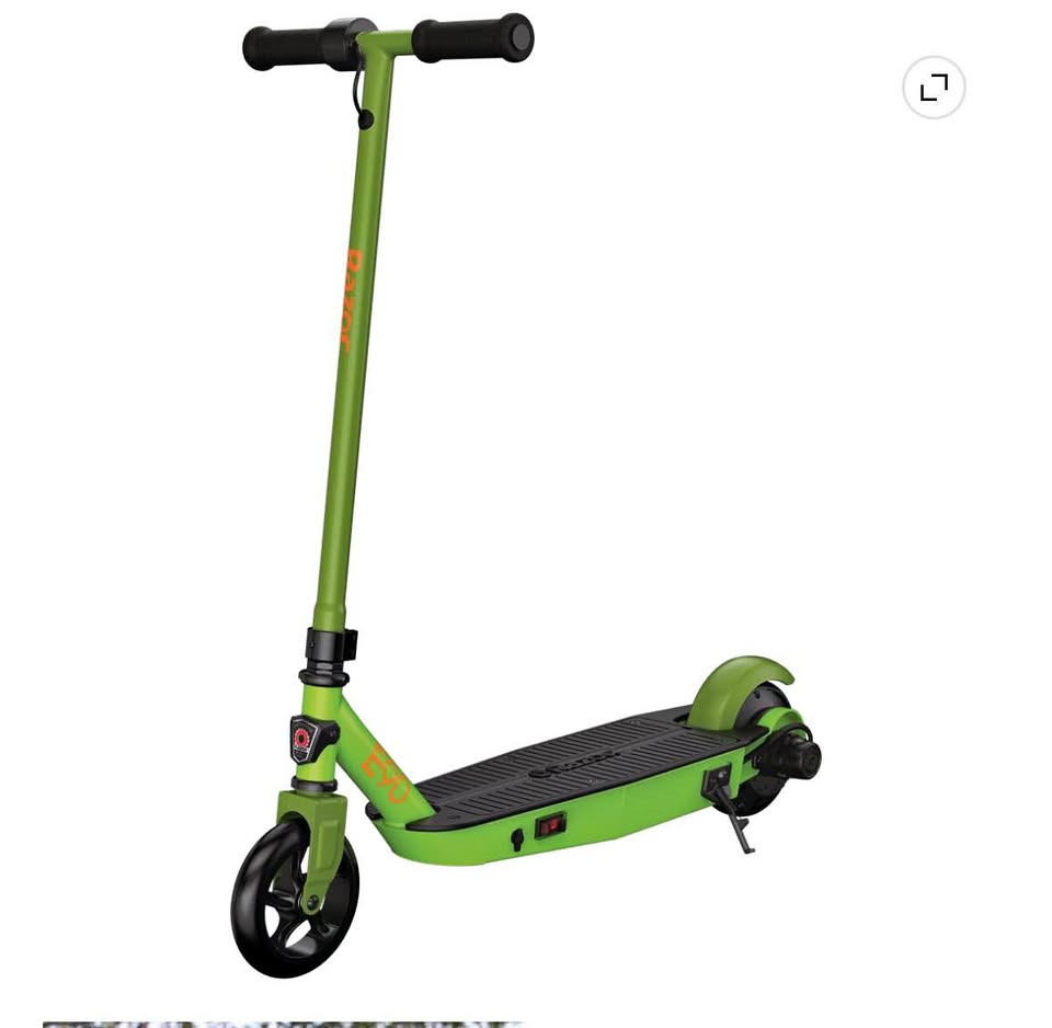 Razor Black Label E90 Electric Scooter for Kids – Green | Ages 8+ | Up to 10 MPH | 120 lb Weight Lim