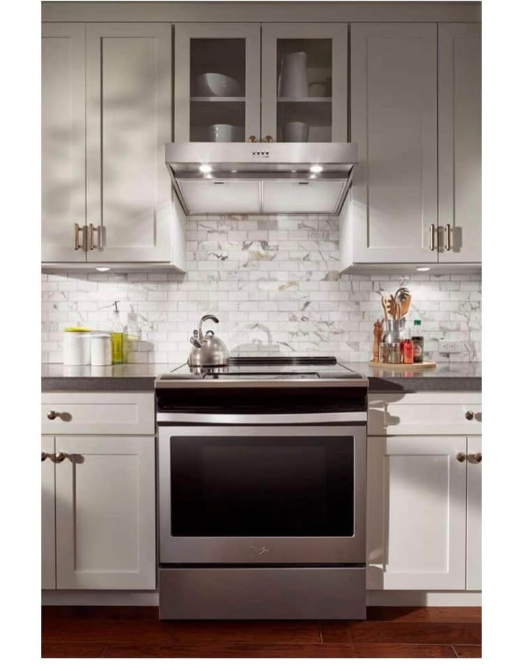 Whirlpool 30-Inch Convertible Under-Cabinet Range Hood – Stainless Steel