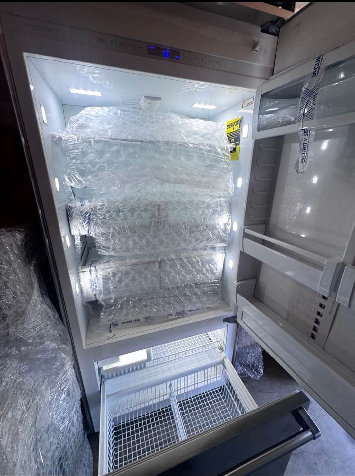 Viking 36” Built-In Bottom-Freezer Refrigerator, Stainless Steel
