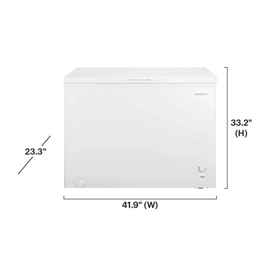 Insignia™ - 10.4 Cu. Ft. Garage-Ready Chest Freezer - White