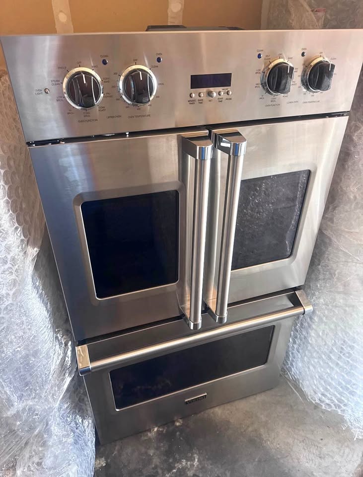 Viking 30” 7 Series French Door Double Electric Oven – Stainless Steel
