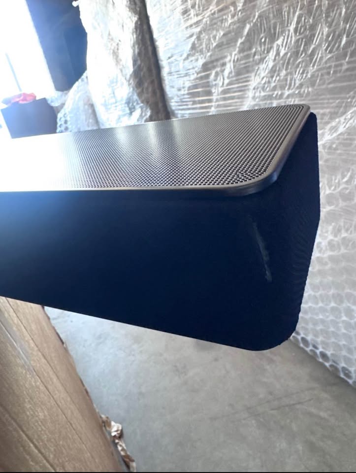Klipsch Flexus CORE 200 3.1.2 Soundbar + Flexus SUB 100 Wireless Subwoofer