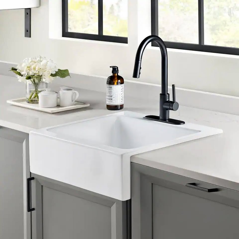 SINKOLOGY Josephine 26 in. Farmhouse Kitchen Sink