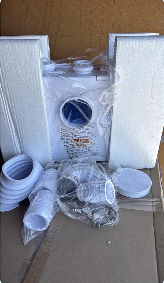 VEVOR Macerator Pump 1HP 700W with 3 Inlets