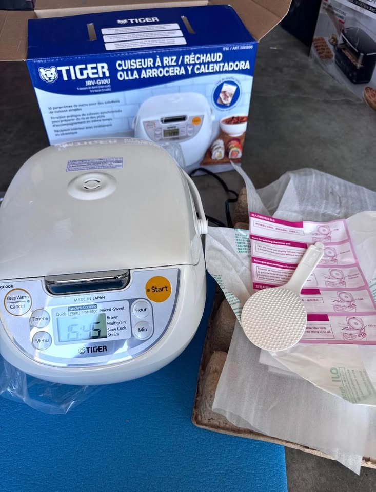 Tiger Rice Cooker & Steamer