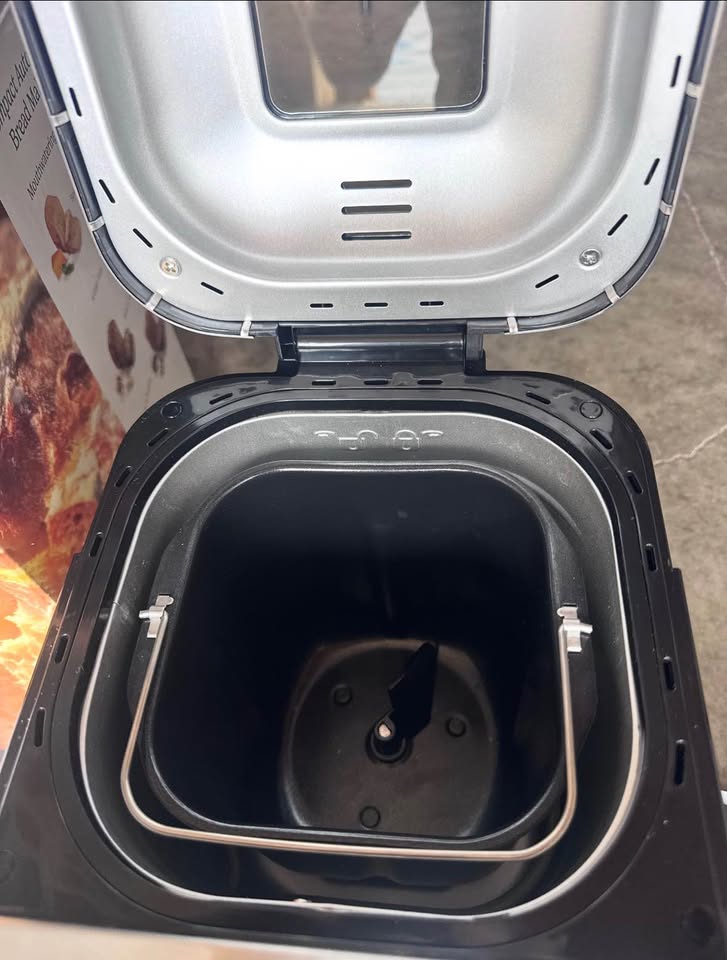 Cuisinart Compact Automatic Bread Maker – Stainless Steel