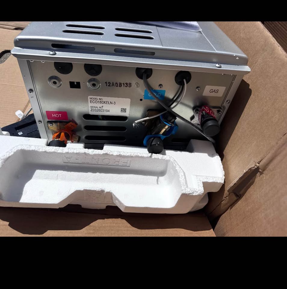 Rheem Smart 8.4 GPM Tankless Water Heater