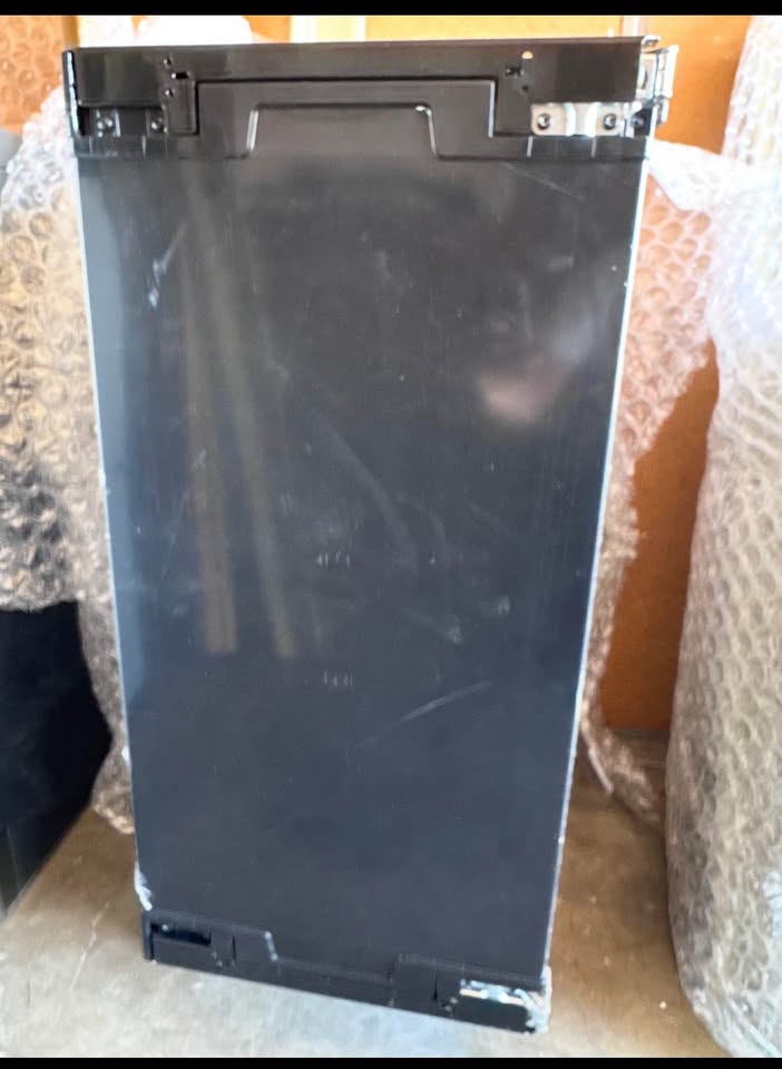 KitchenAid 15” Built-In Ice Maker – Panel Ready