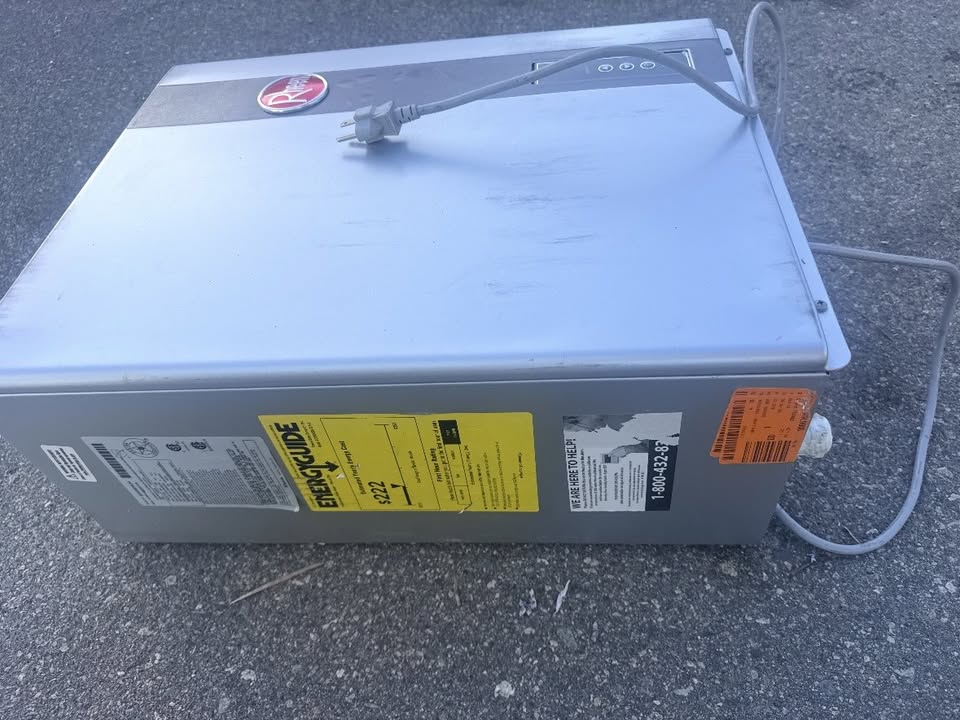 Rheem Performance Platinum 9.5 GPM Indoor/Outdoor Natural Gas Tankless Water Heater