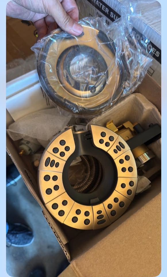 Delta Arvo Gold In2ition Shower Faucet — Champagne Bronze