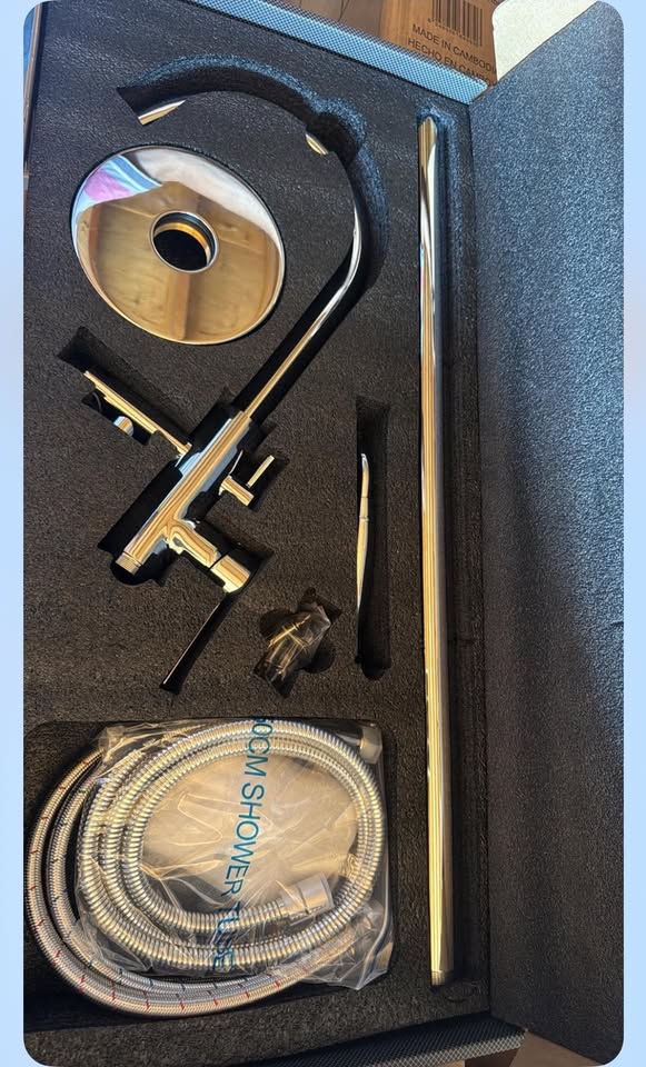 Freestanding Tub Faucet Polished Chrome