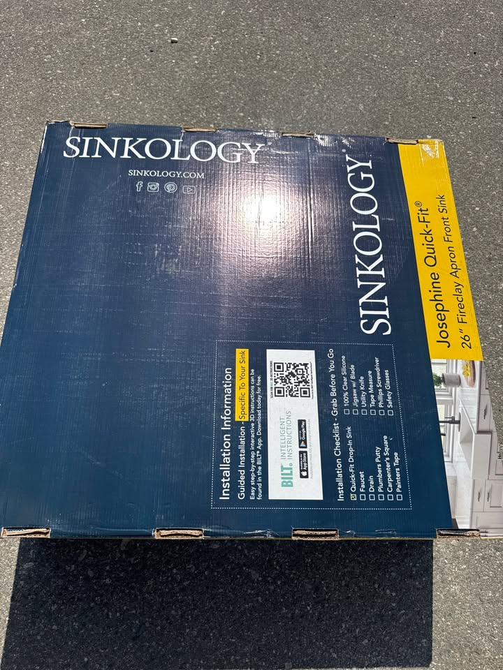 SINKOLOGY Josephine 26 in. Farmhouse Kitchen Sink