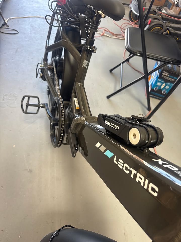 Lectric XP4 750 Step-Thru Foldable Long-Range eBike
